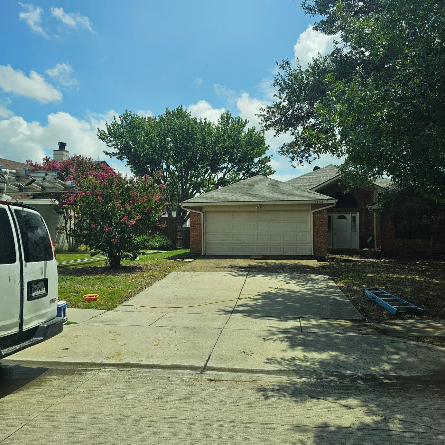 Gallery photos for Expert Roofing and Gutter Installation in Flower Mound: Image #1