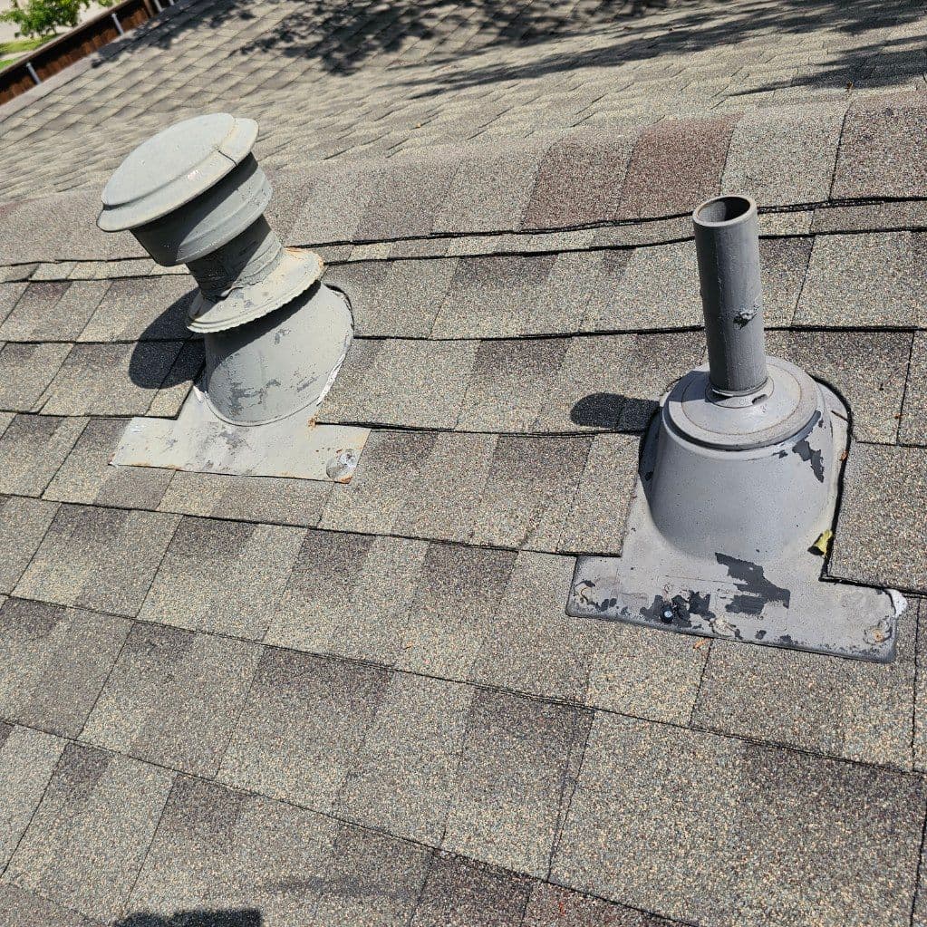 Gallery photos for Quick Roof Repairs for Seamless Closings: Image #1