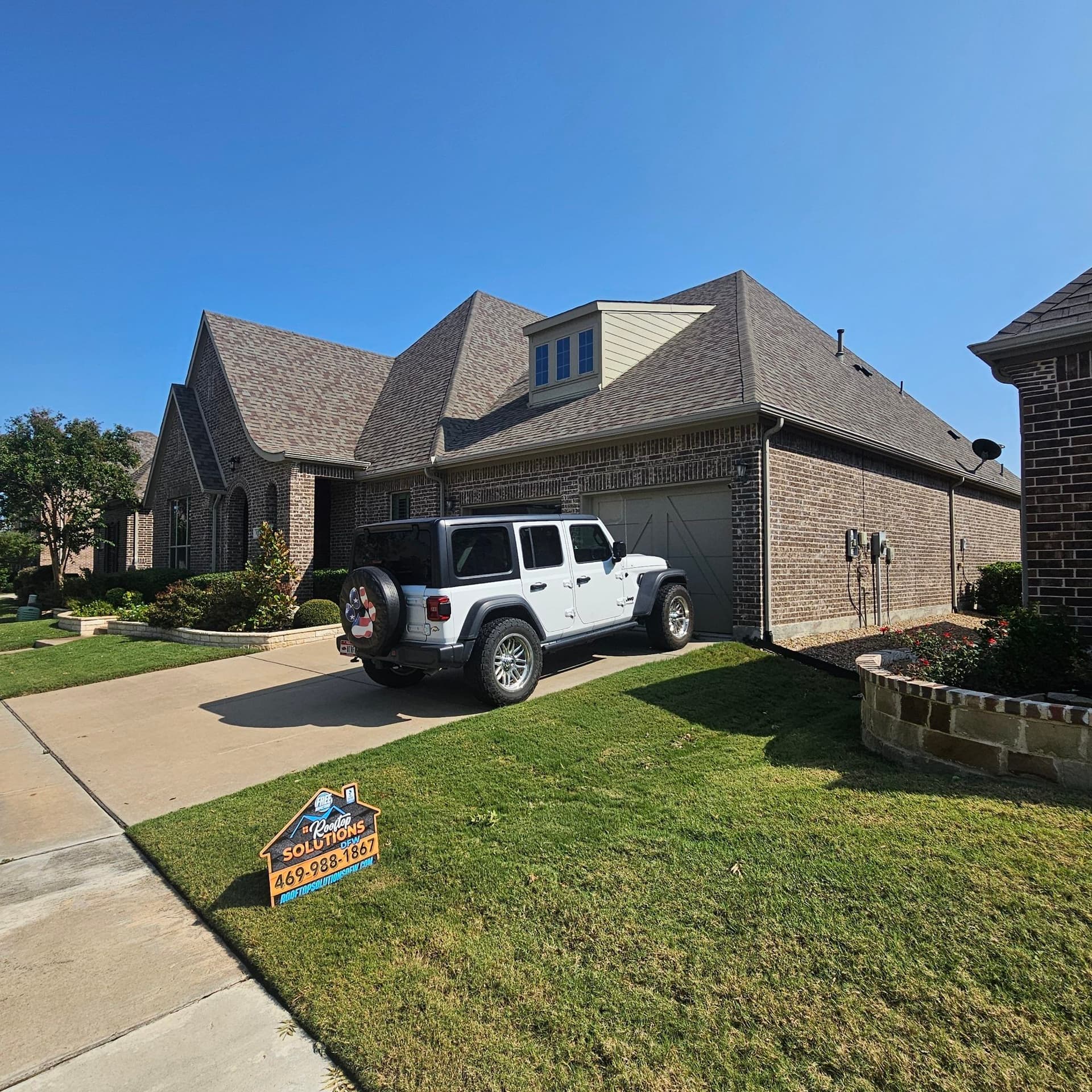 Swift Roof Repair Specialists in Aubrey image